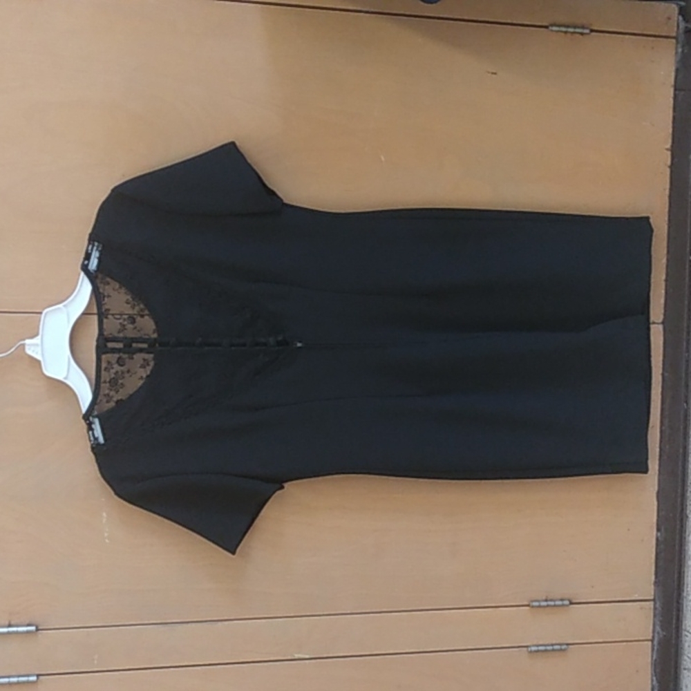 Piccalino Petites size 6p black dress with beautiful lace back